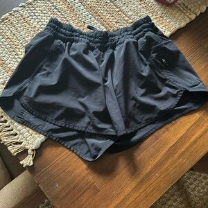 Lululemon black running athletic shorts women’s  sz 10